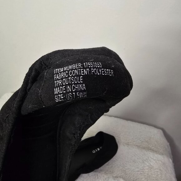 Torrid  - Faux Suede Scrunch Ballet Flat -  7.5WW - Picture 6 of 8